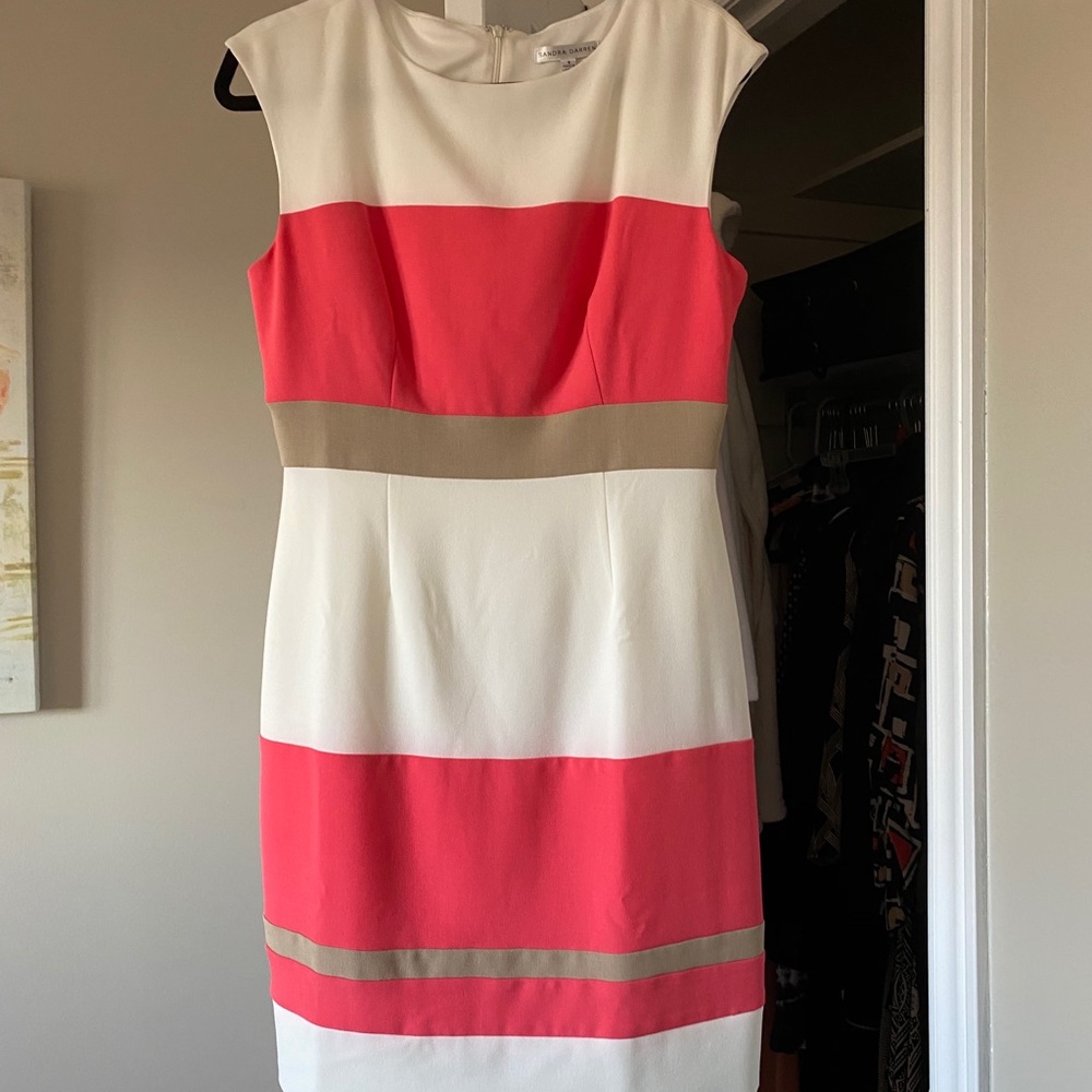 Sandra Darren- white, flamingo pink and tan dress